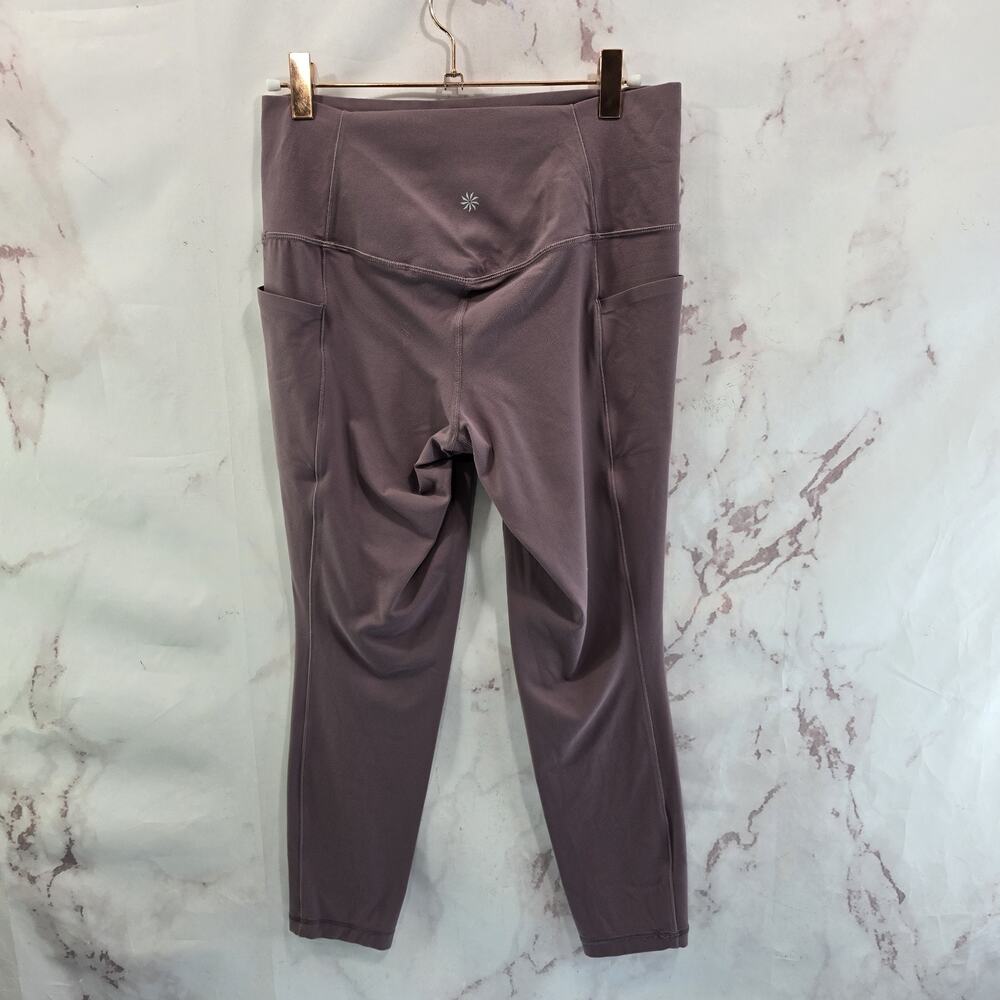Athleta Leggings Womens Medium Purple Salutation Stash Pocket Crop Capri 7/8